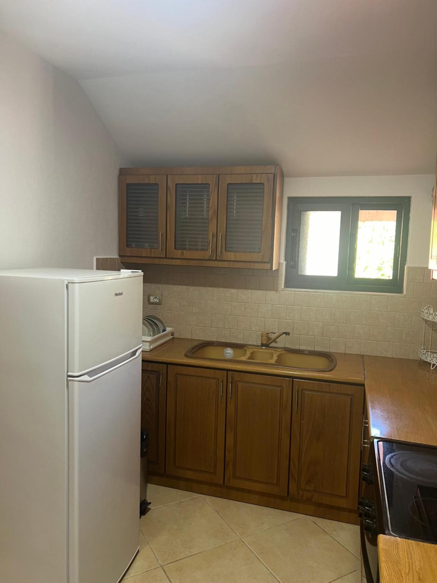 Flower Terrace Apartment Gjirokastra Zewnętrze zdjęcie